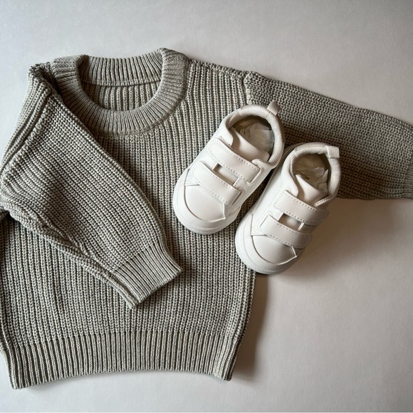 Baby Sweaters - Picture 2 of 5